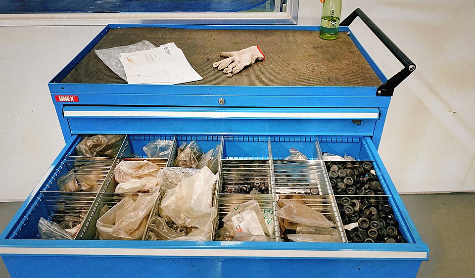 工具柜抽屉分隔实例